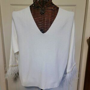 Siani Milano White Tunic-Style  Sweater Top-Feathers & Pearl Sleeves  (Large)